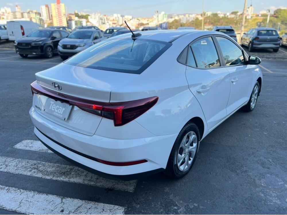 Hyundai HB20 S