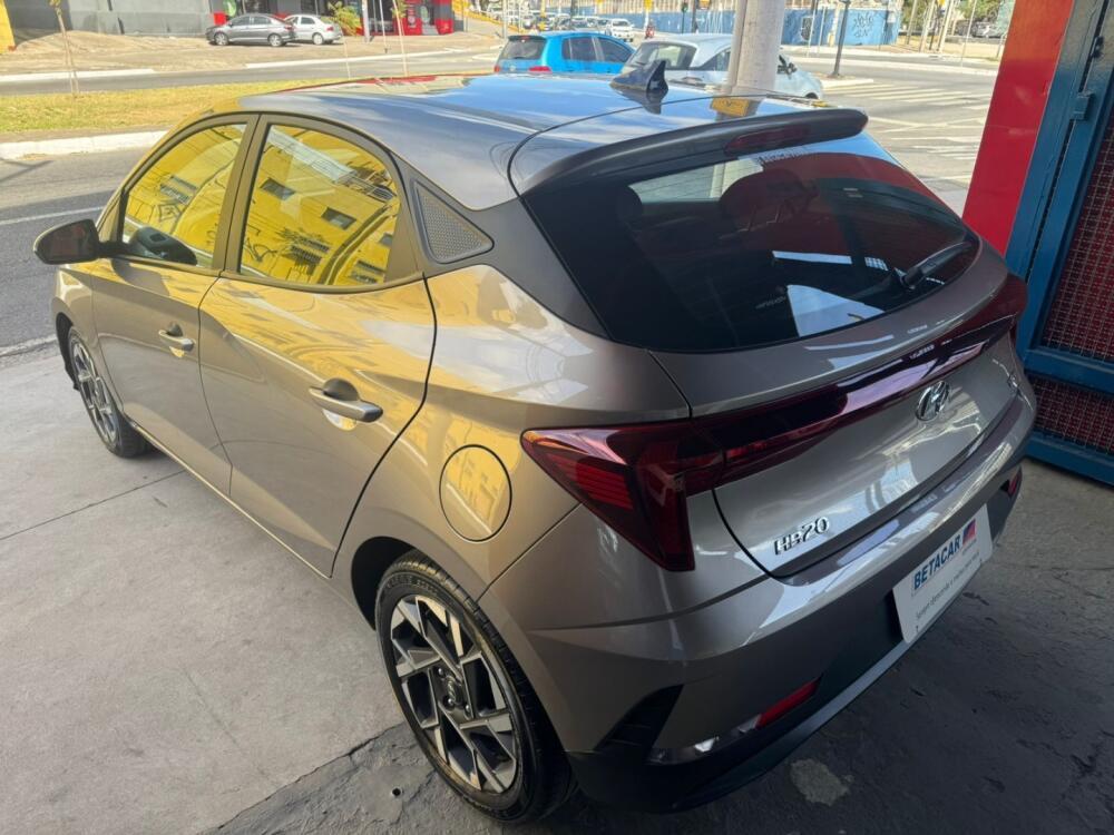 Hyundai HB20 S
