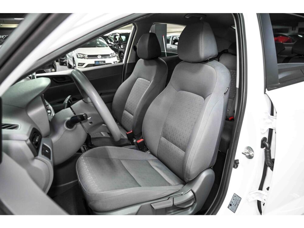 Hyundai HB20 S