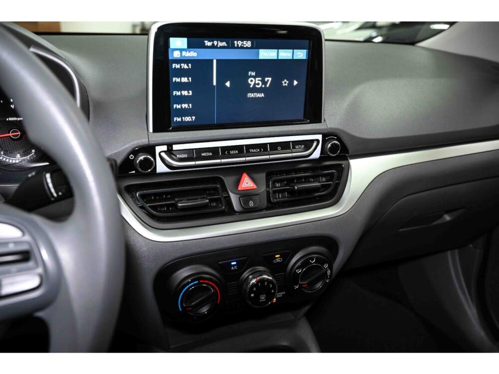 Hyundai HB20 S