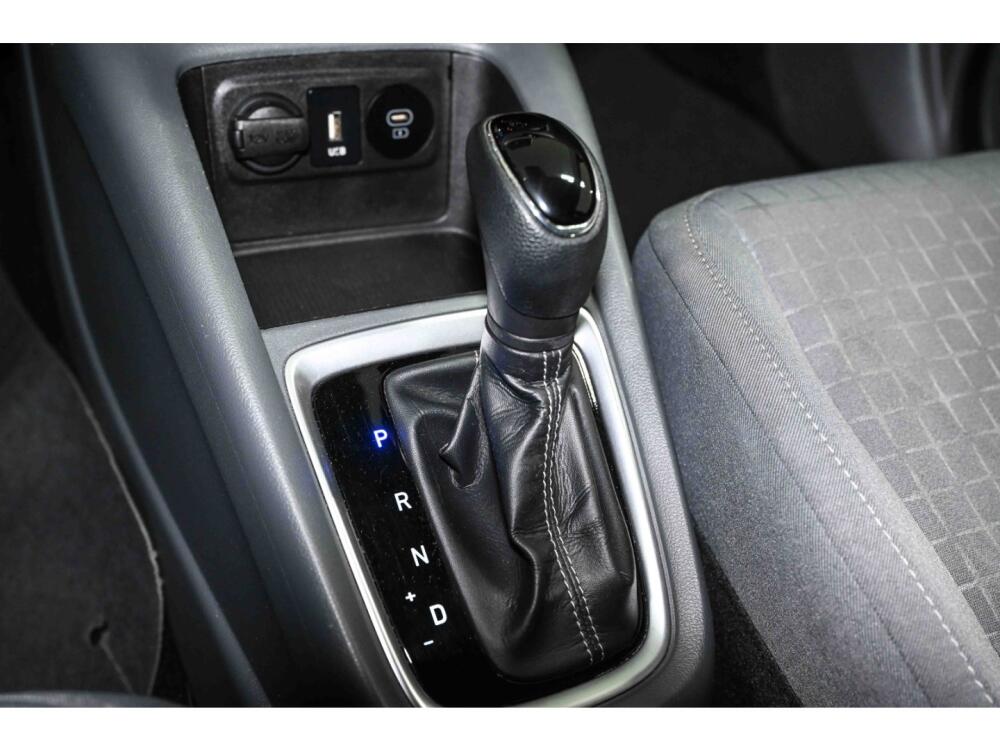 Hyundai HB20 S