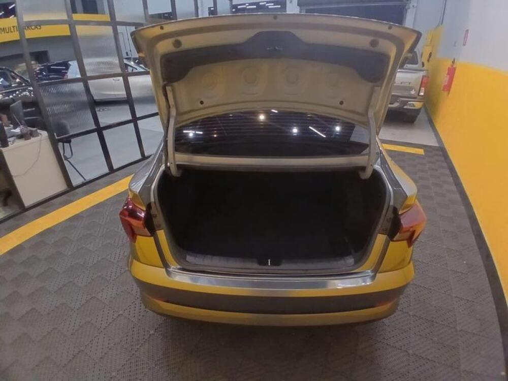Hyundai HB20 S