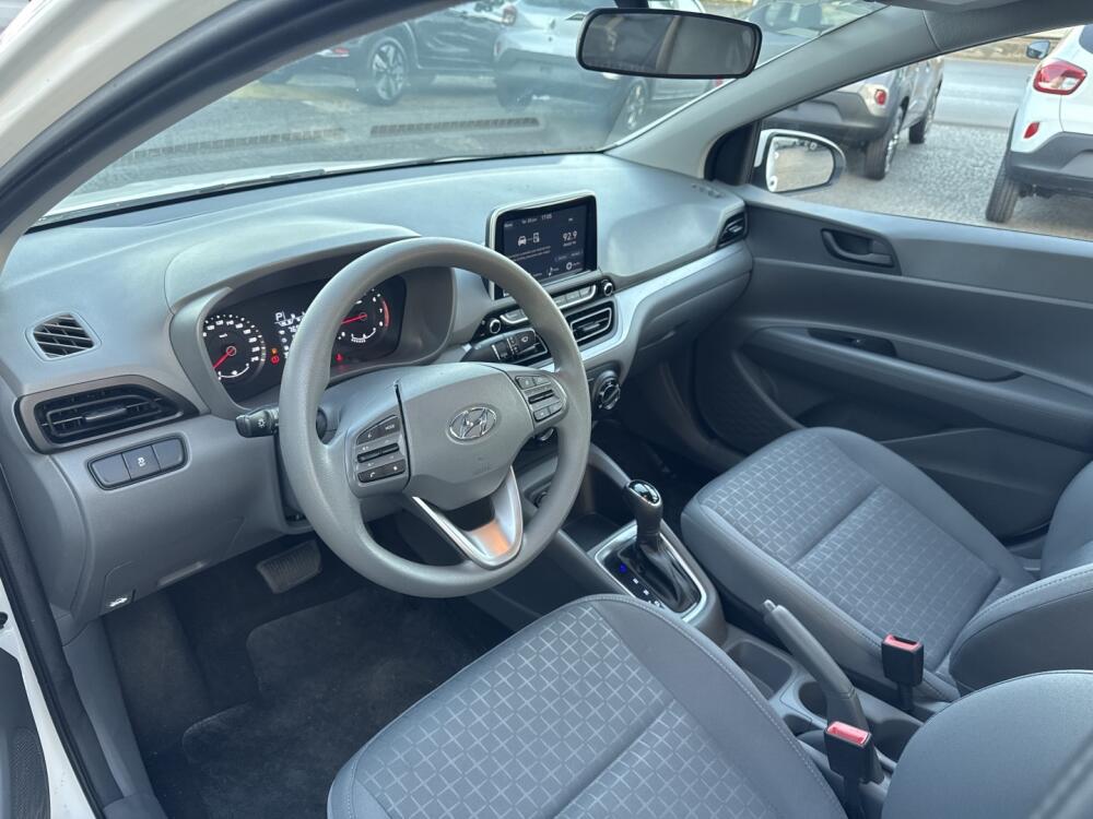 Hyundai HB20 S