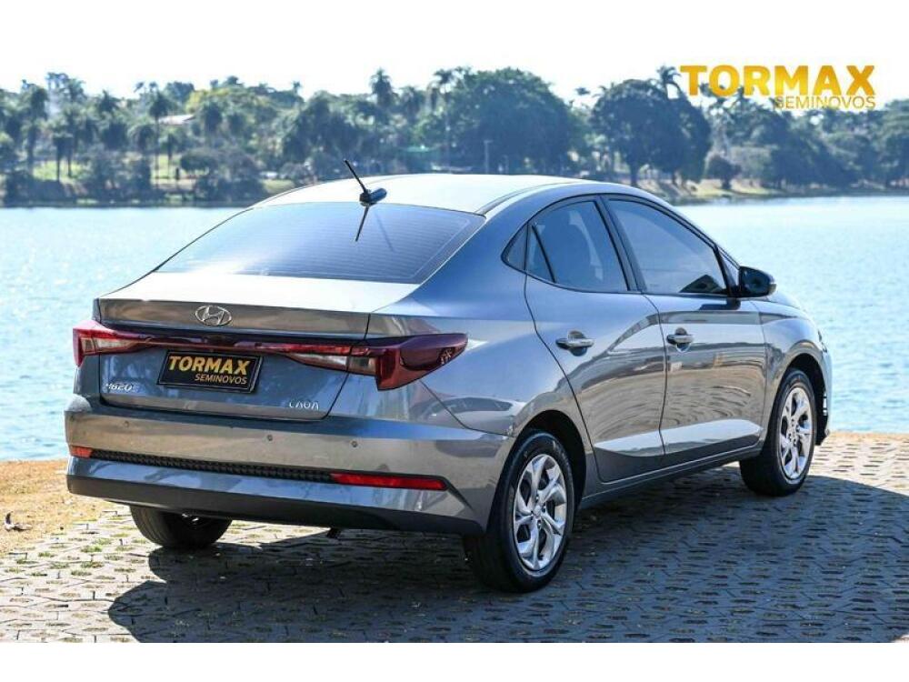 Hyundai HB20 S