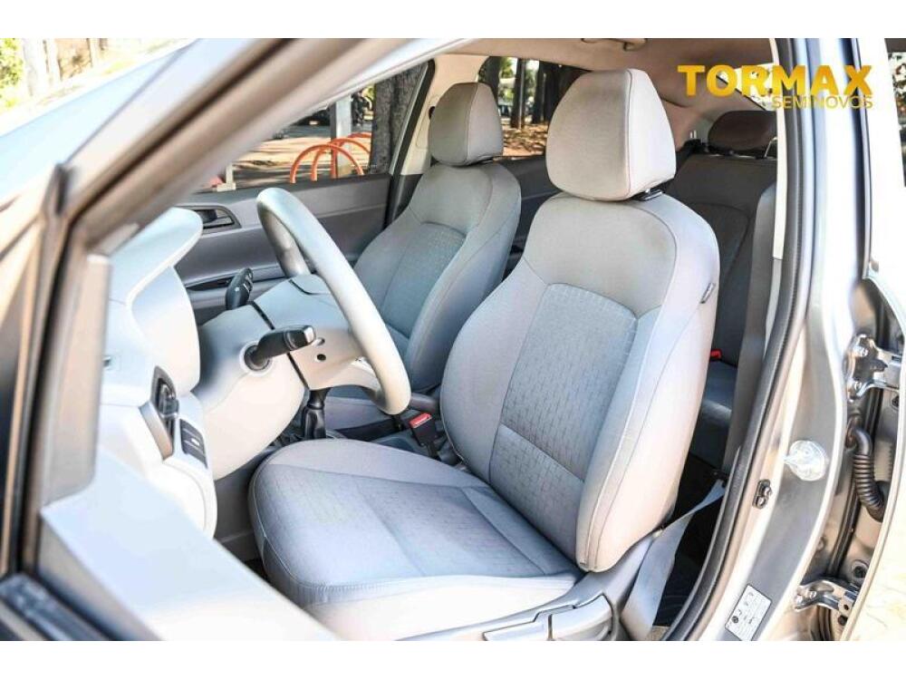 Hyundai HB20 S