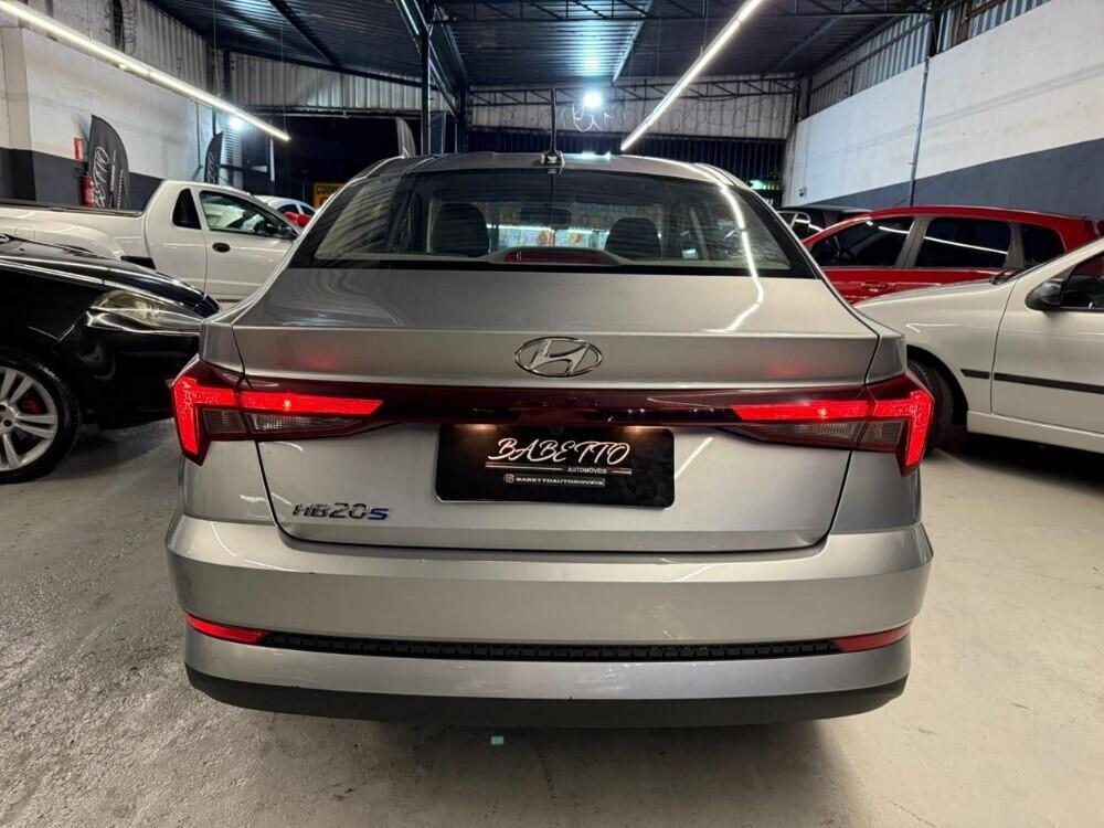 Hyundai HB20 S