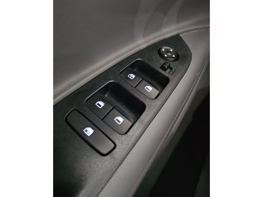 Hyundai HB20 S