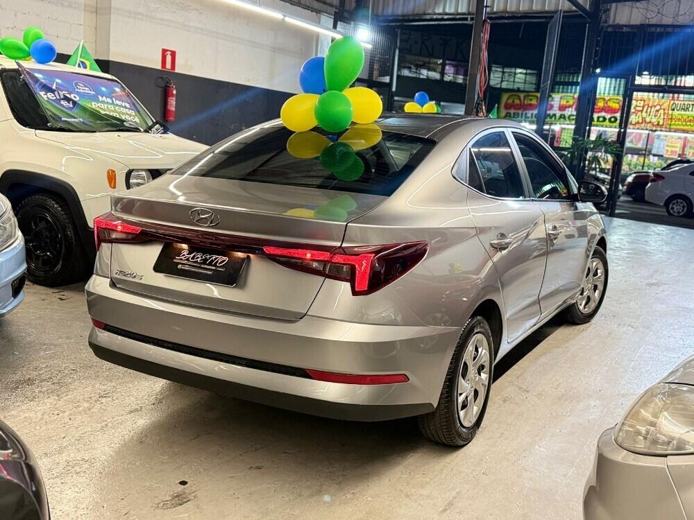 Hyundai HB20 S