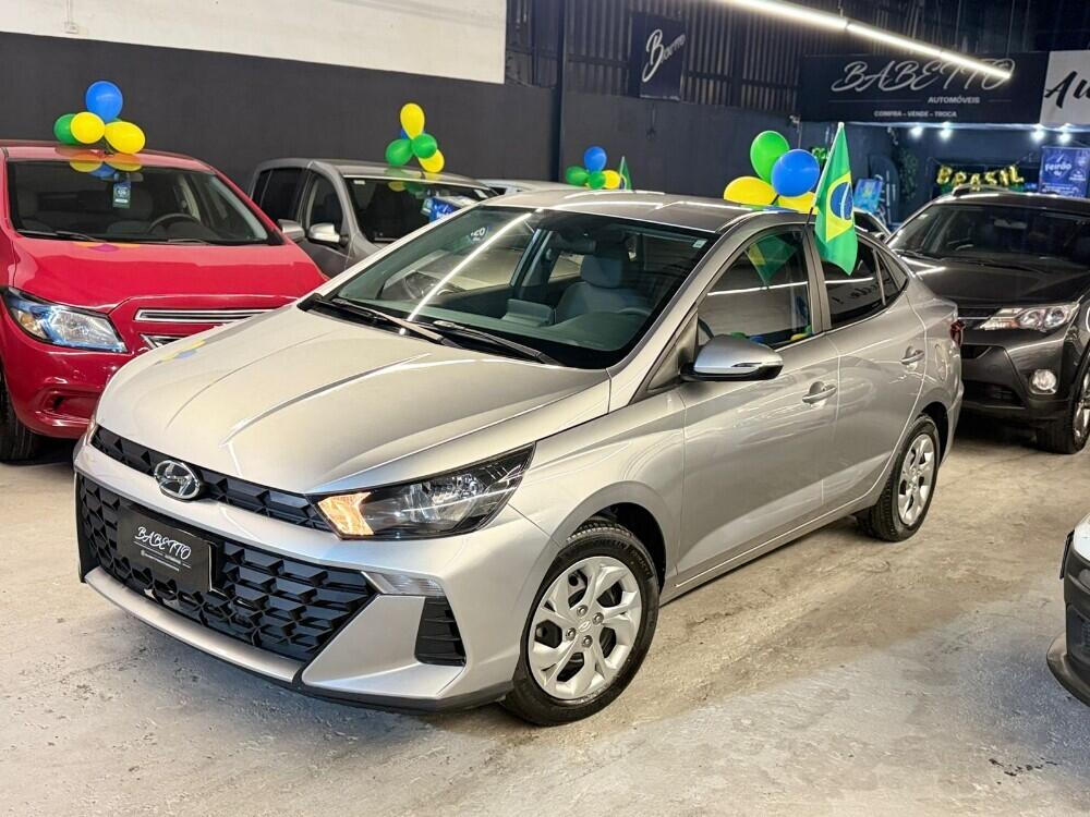 Hyundai HB20 S