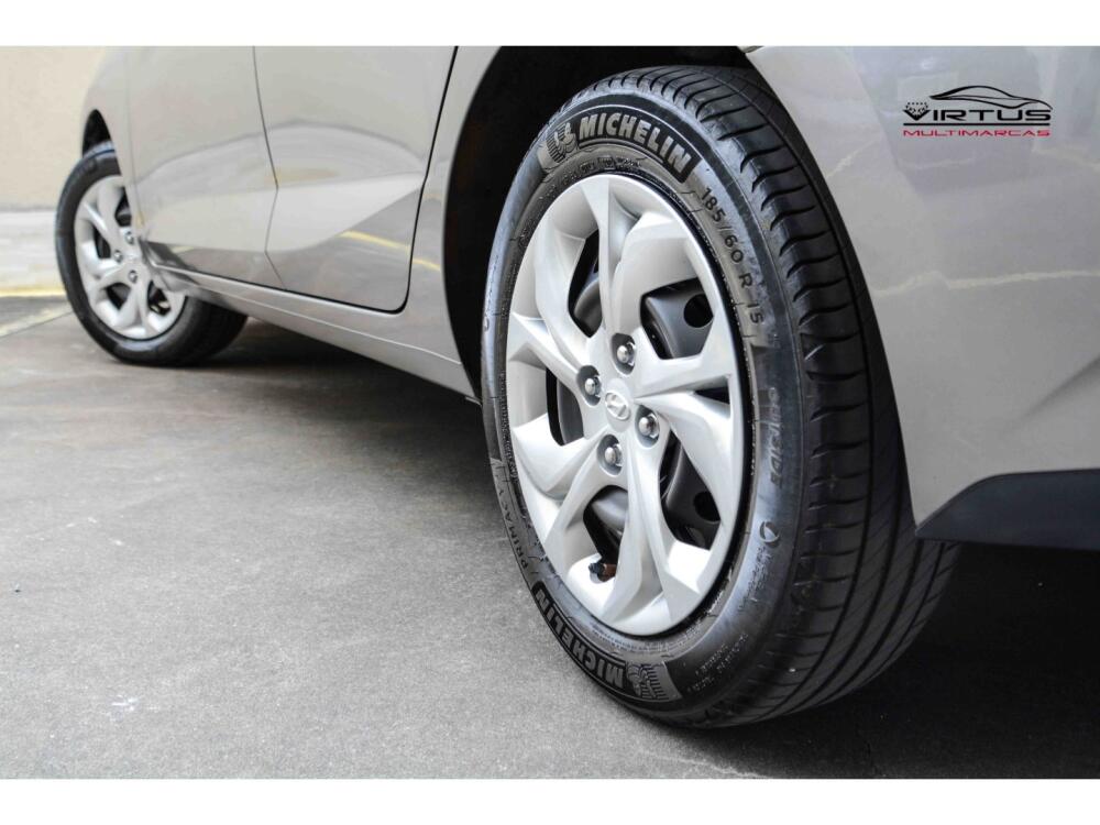Hyundai HB20 S