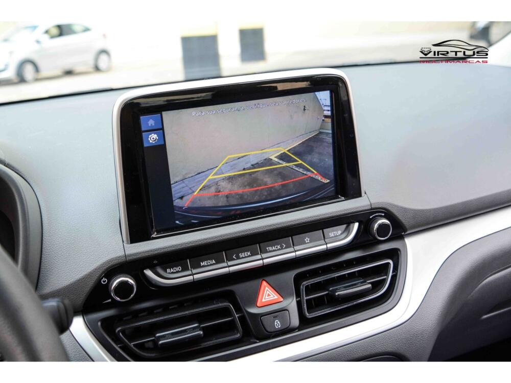 Hyundai HB20 S