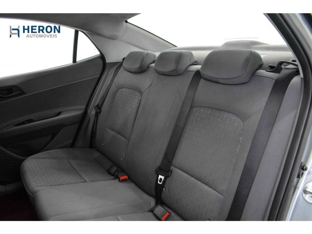 Hyundai HB20 S