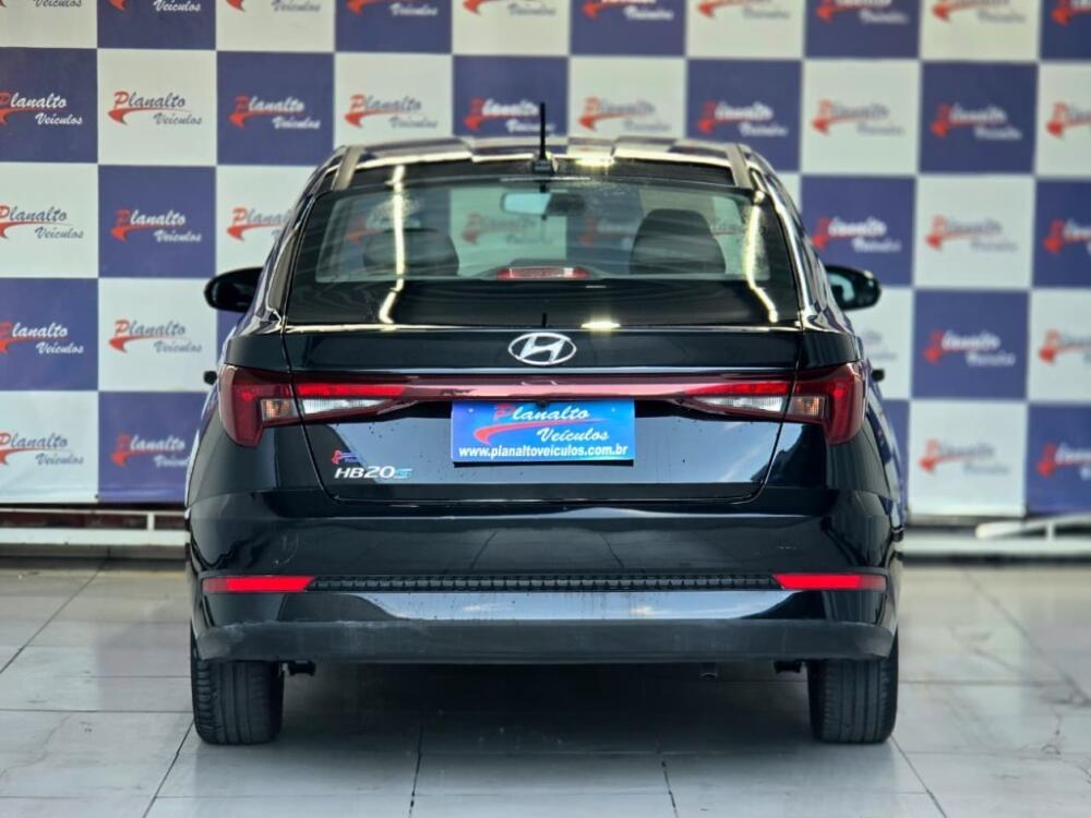 Hyundai HB20 S