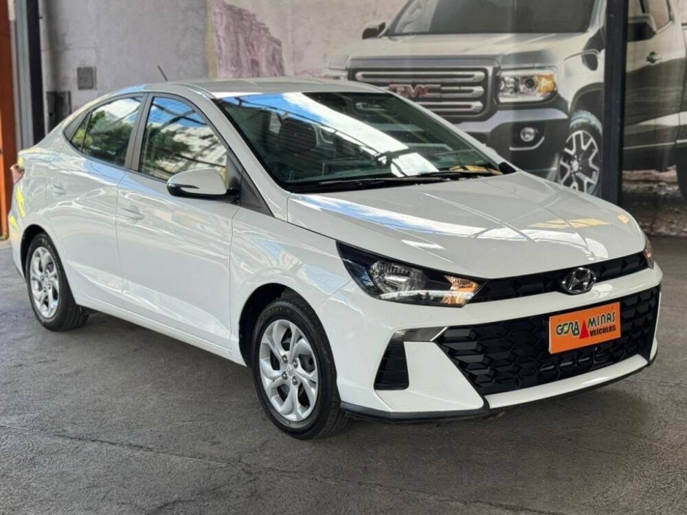 Hyundai HB20 S