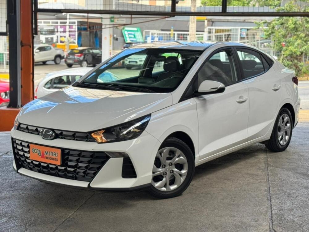 Hyundai HB20 S