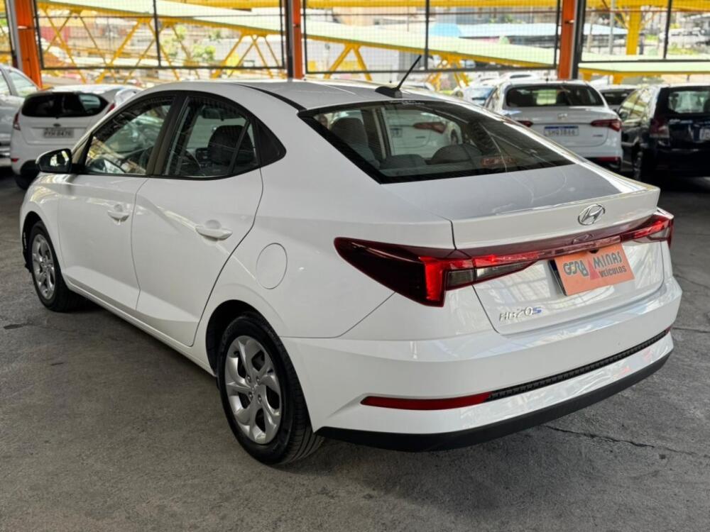 Hyundai HB20 S
