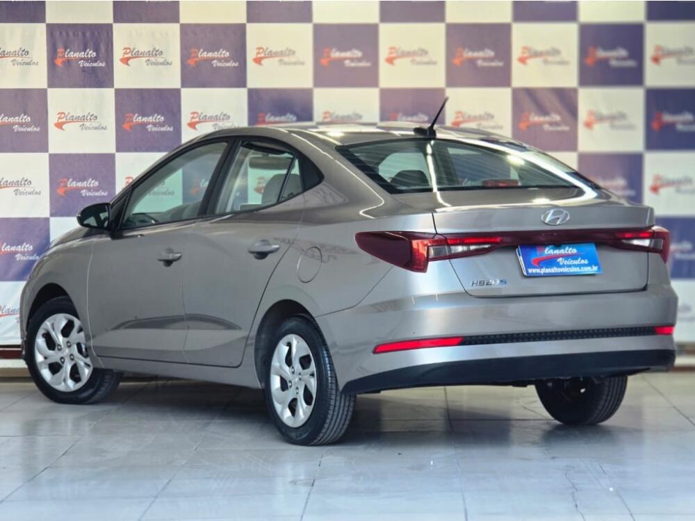 Hyundai HB20 S