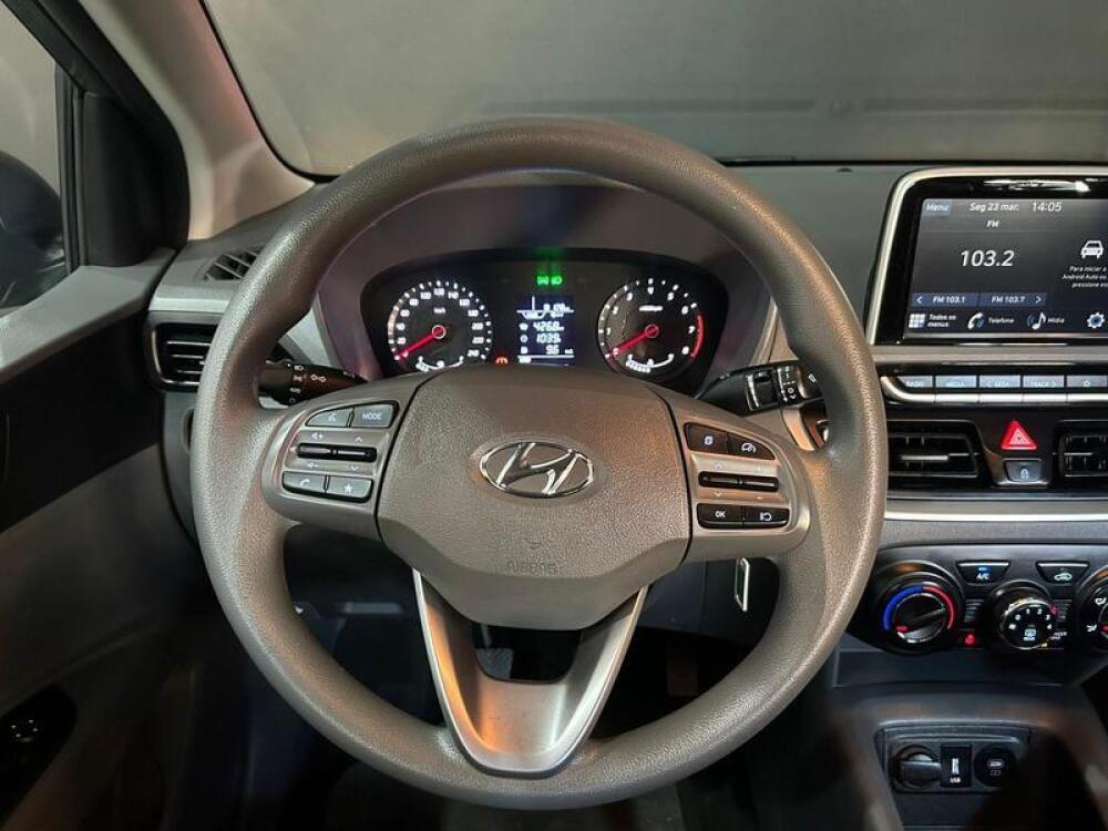Hyundai HB20 S