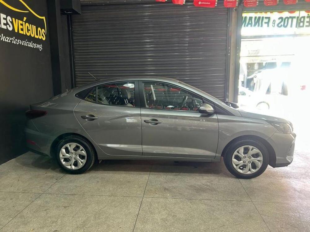 Hyundai HB20 S