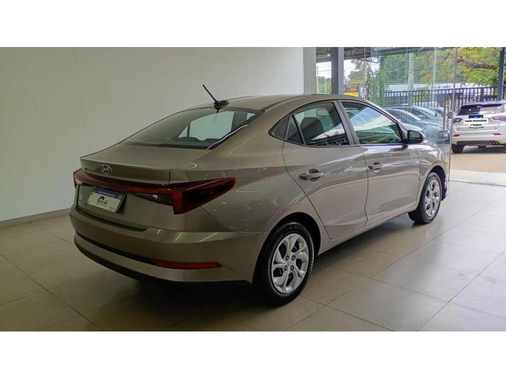 Hyundai HB20 S