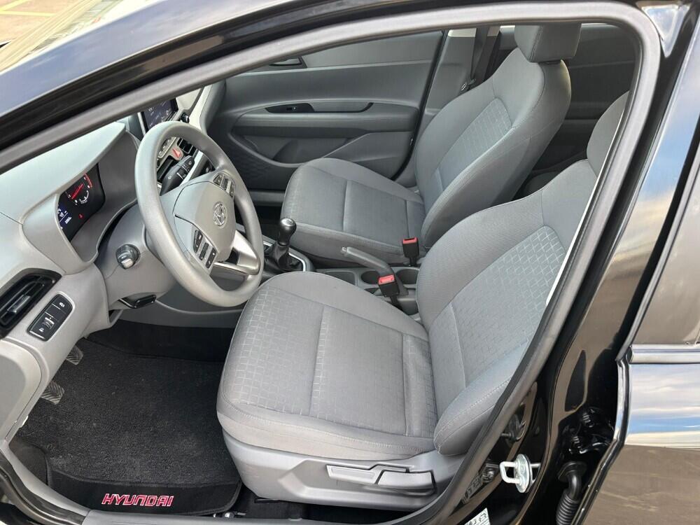 Hyundai HB20 S