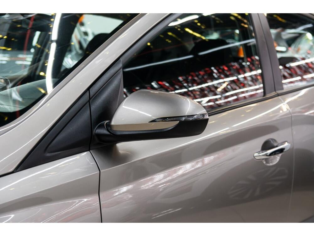 Hyundai HB20 S
