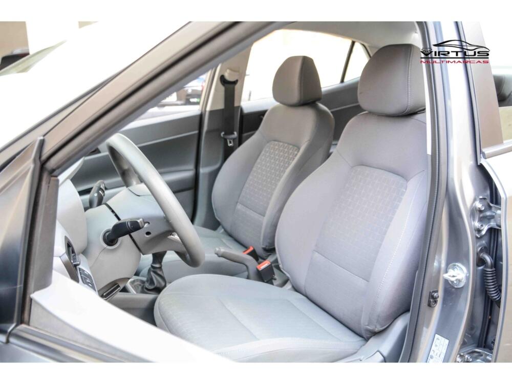Hyundai HB20 S