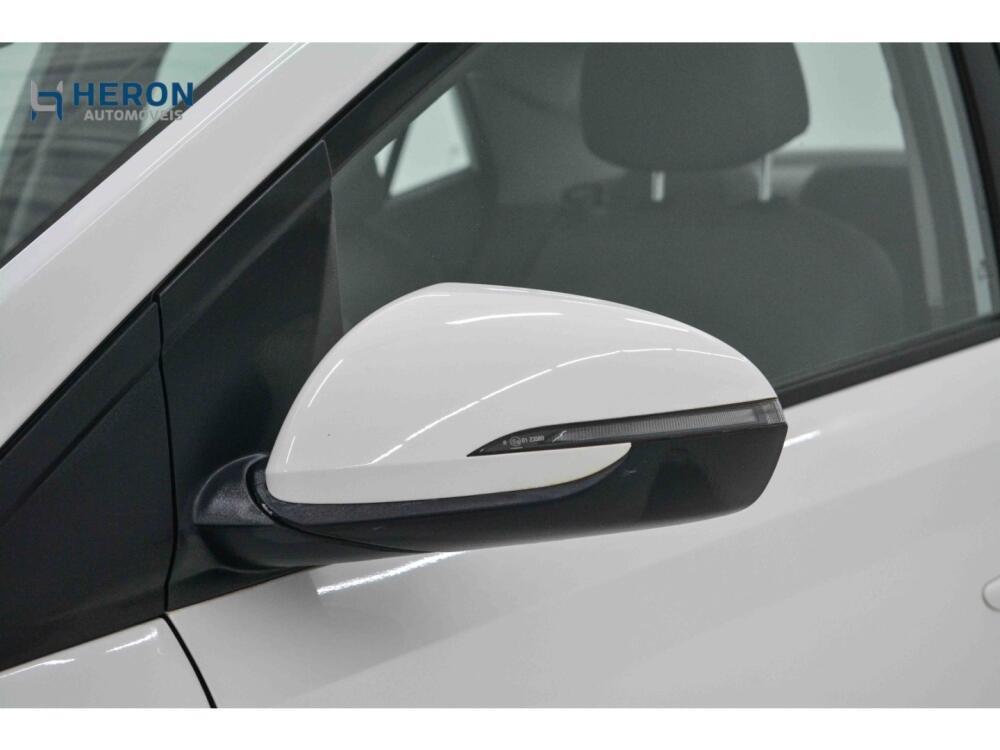 Hyundai HB20 S