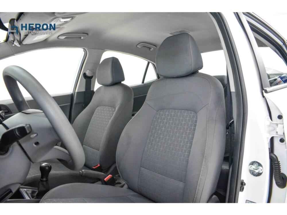 Hyundai HB20 S