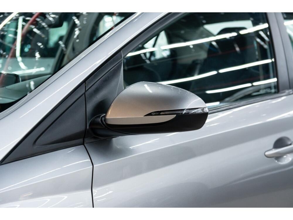 Hyundai HB20 S