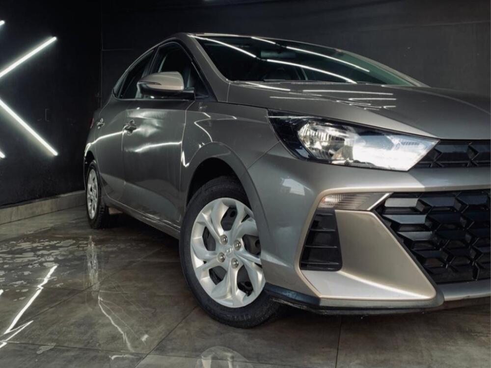 Hyundai HB20 S