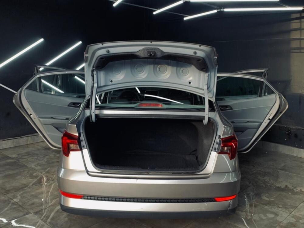 Hyundai HB20 S