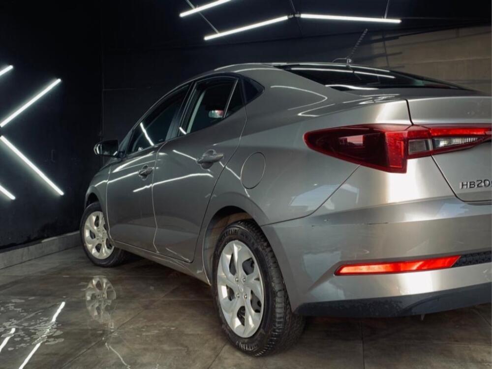Hyundai HB20 S