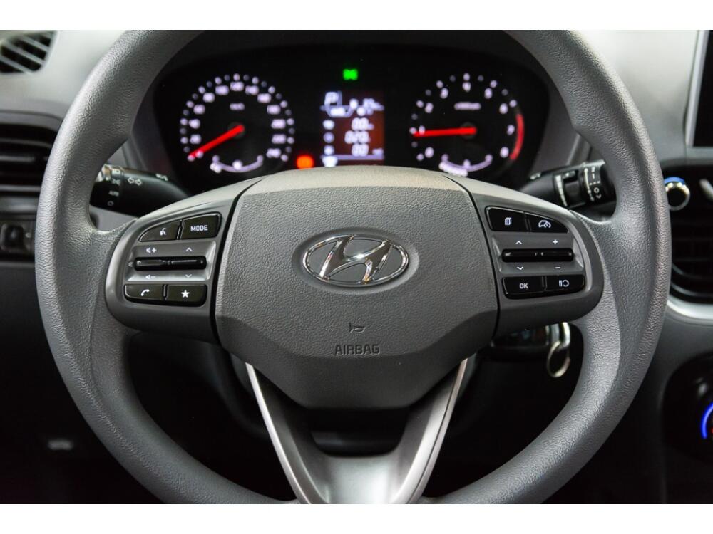 Hyundai HB20 S