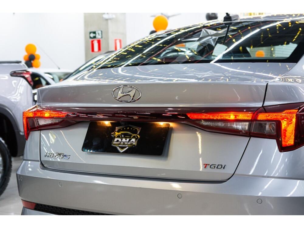 Hyundai HB20 S