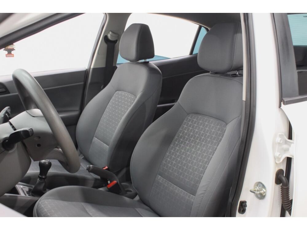 Hyundai HB20 S