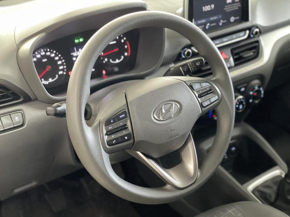 Hyundai HB20 S