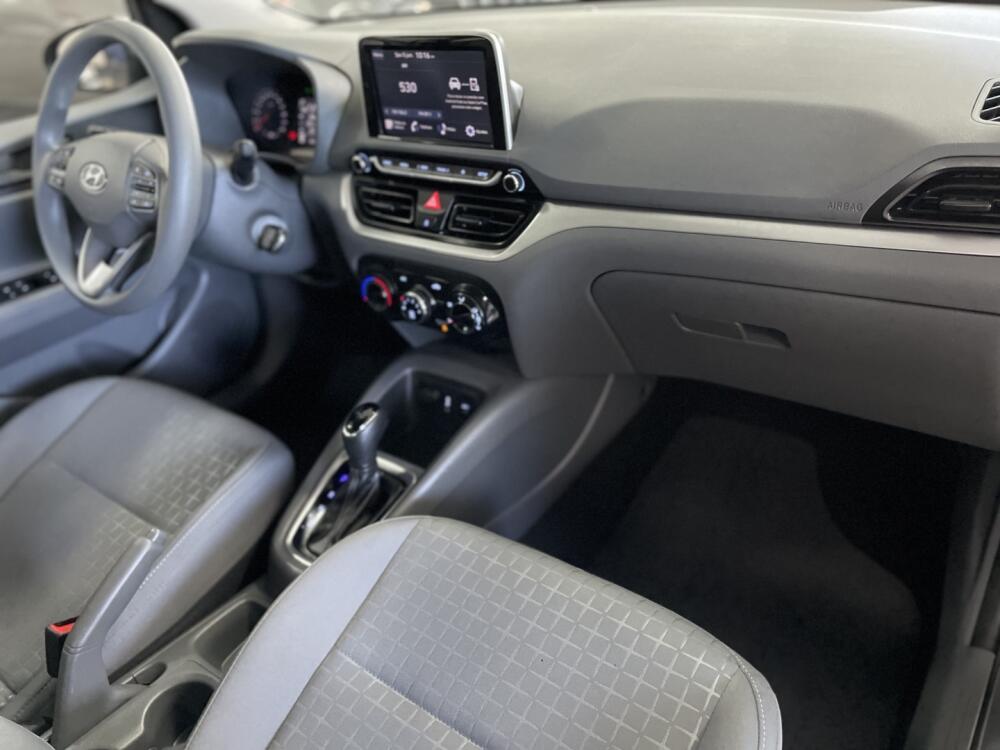 Hyundai HB20 S