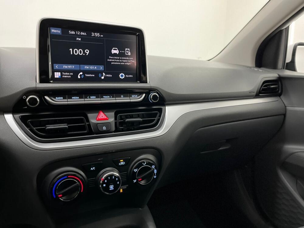 Hyundai HB20 S