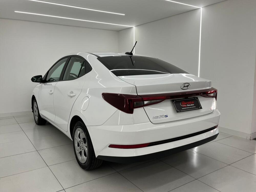 Hyundai HB20 S