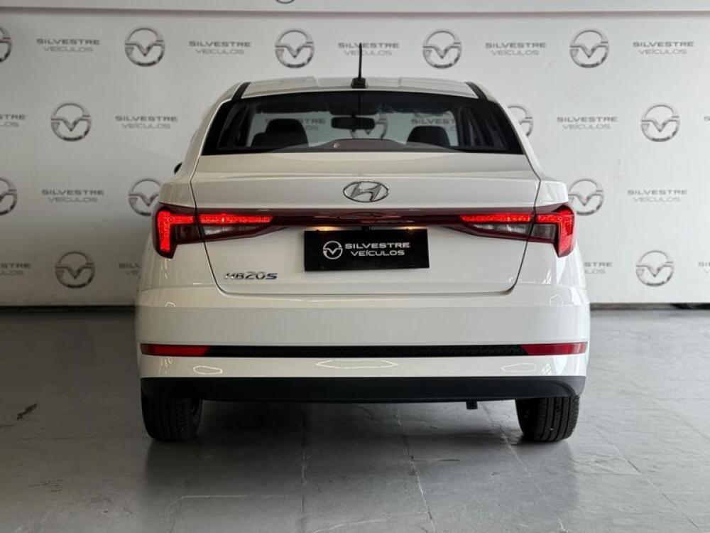 Hyundai HB20 S