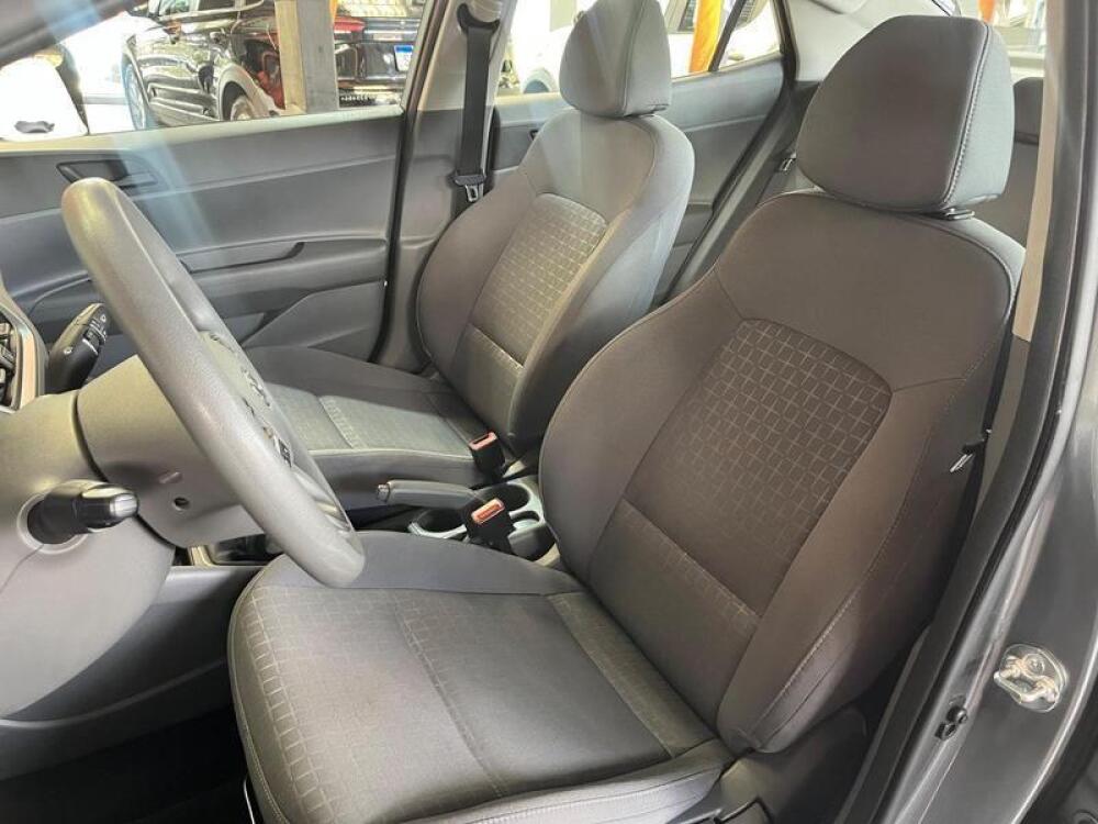 Hyundai HB20 S