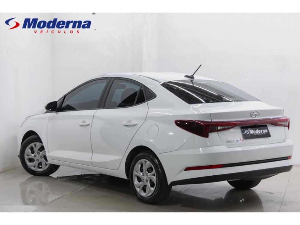 Hyundai HB20 S