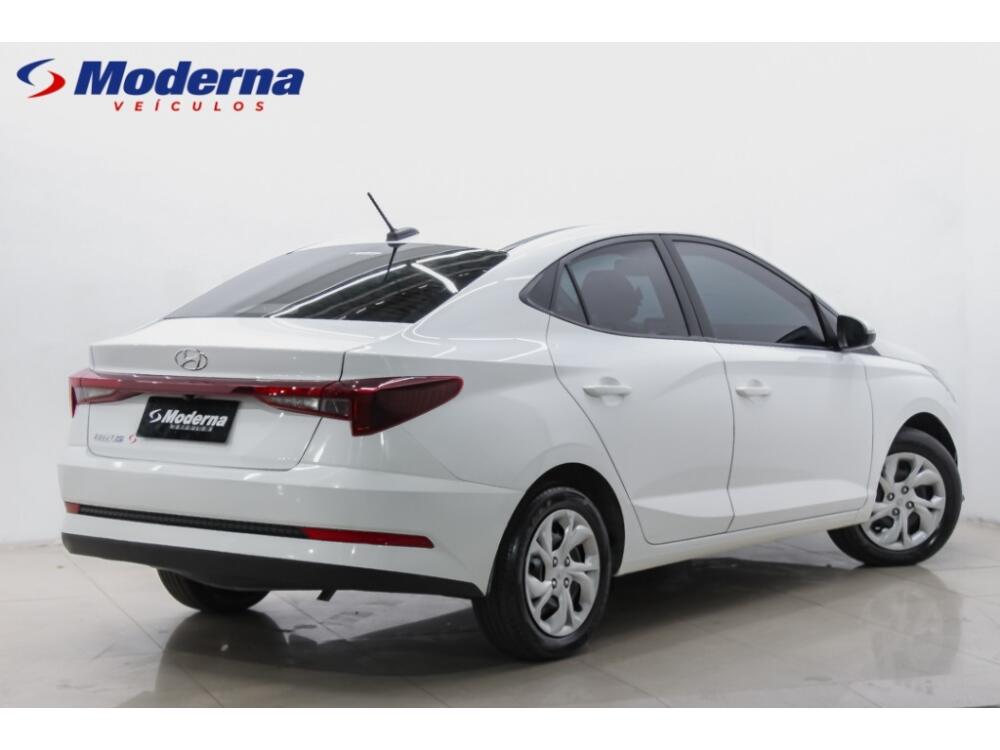 Hyundai HB20 S