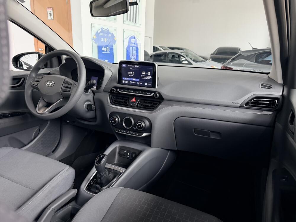 Hyundai HB20 S