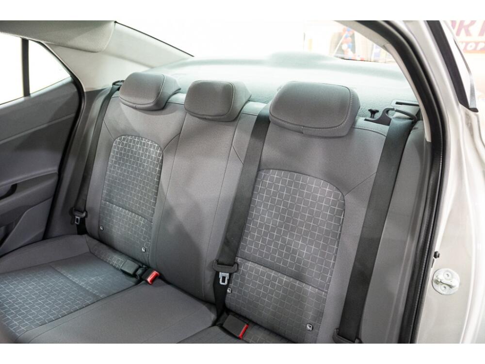 Hyundai HB20 S