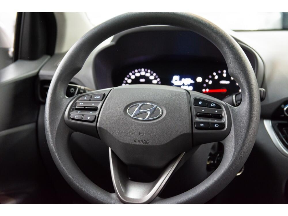 Hyundai HB20 S