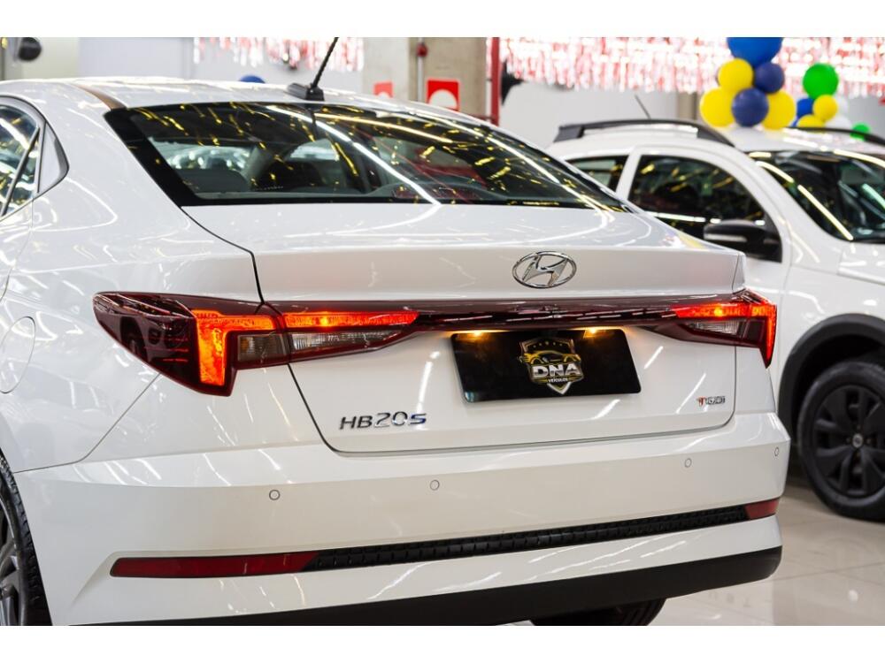 Hyundai HB20 S