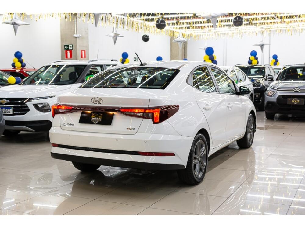 Hyundai HB20 S