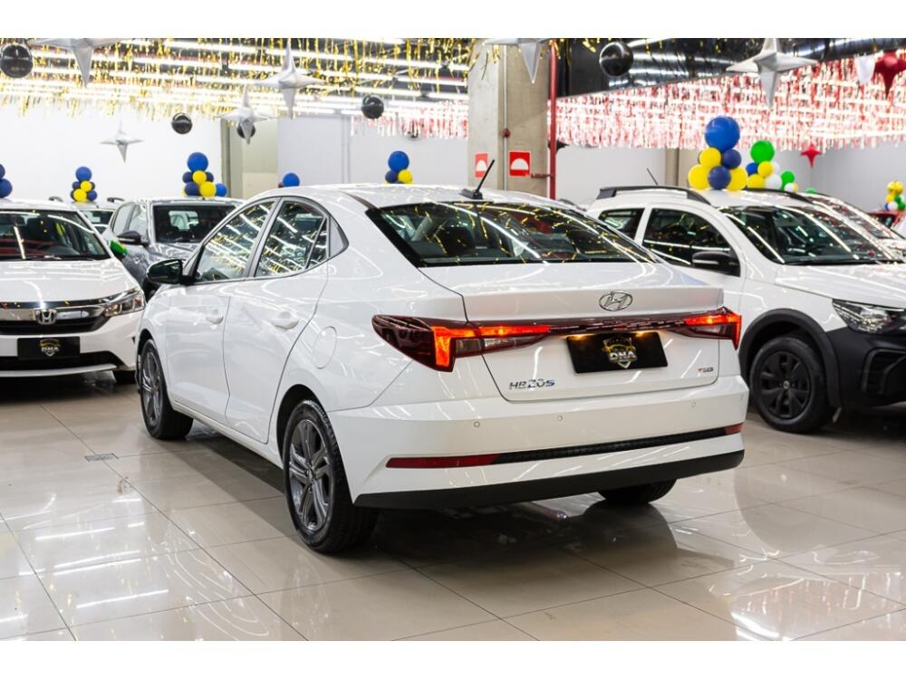 Hyundai HB20 S